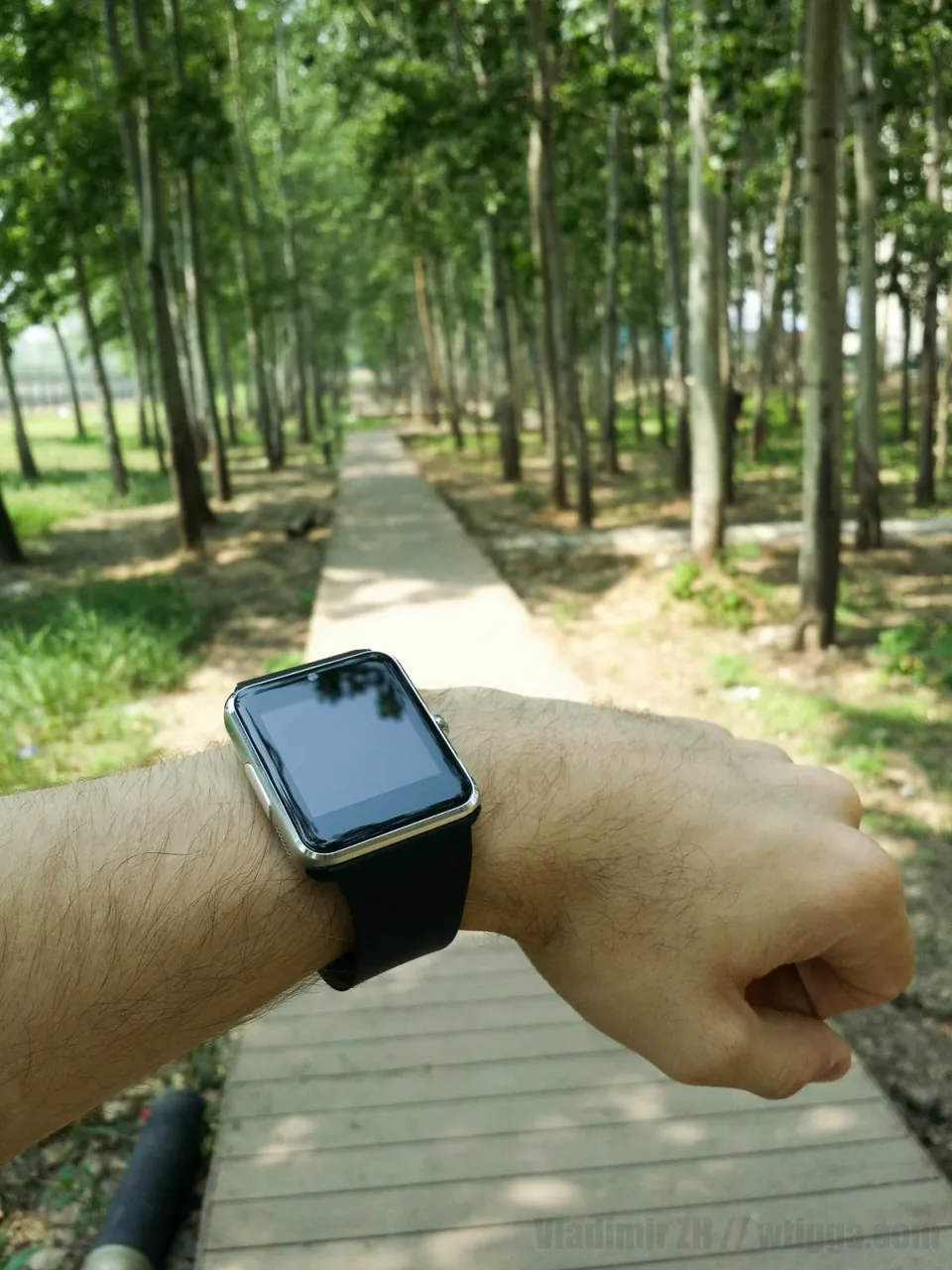 GT08 (EG08) smartwatch